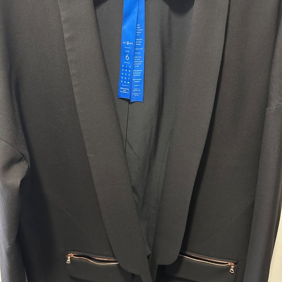 Kit and Ace Black Blazer - Picture 4 of 6